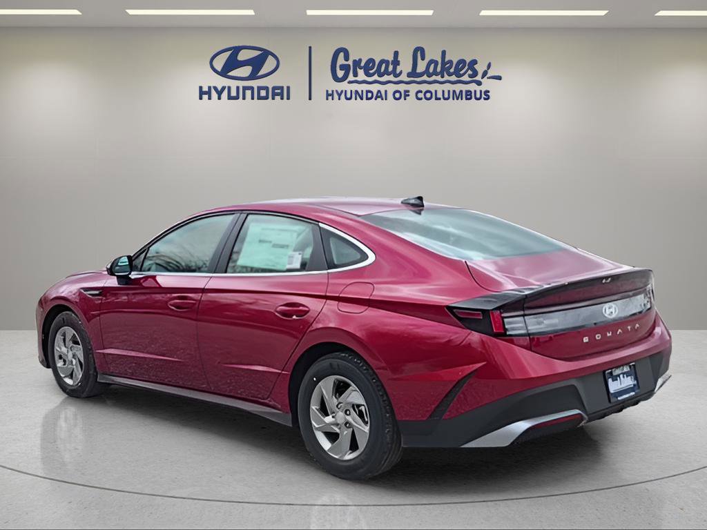 New 2026 Hyundai Sonata SE FWD image 3