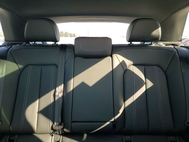 Used 2024 Audi Q4 e-tron Premium Plus w/ Premium Plus image 26