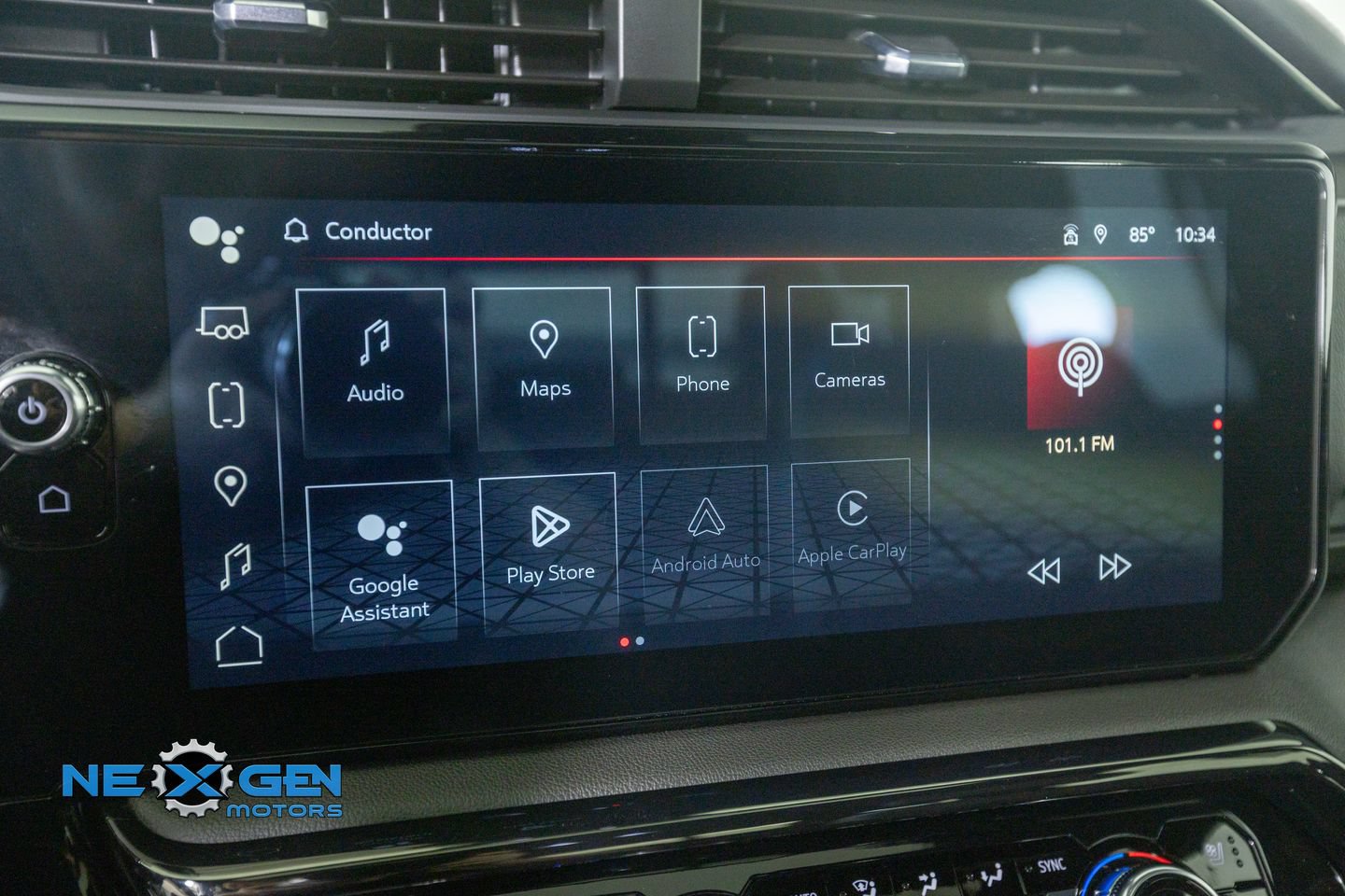 Used 2024 GMC Sierra 1500 AT4 w/ Technology Package AWD/4WD image 20