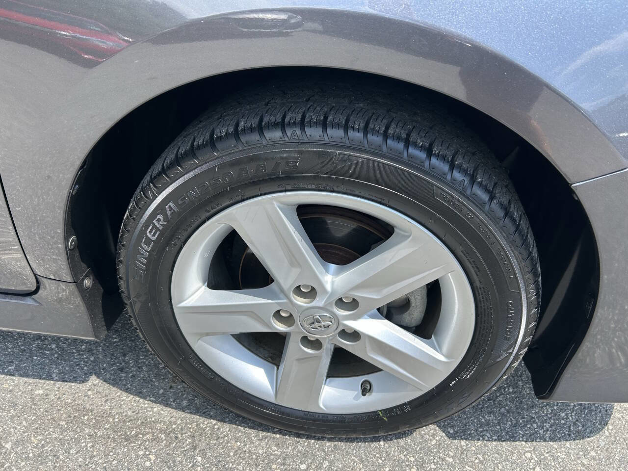 Used 2013 Toyota Camry SE image 15