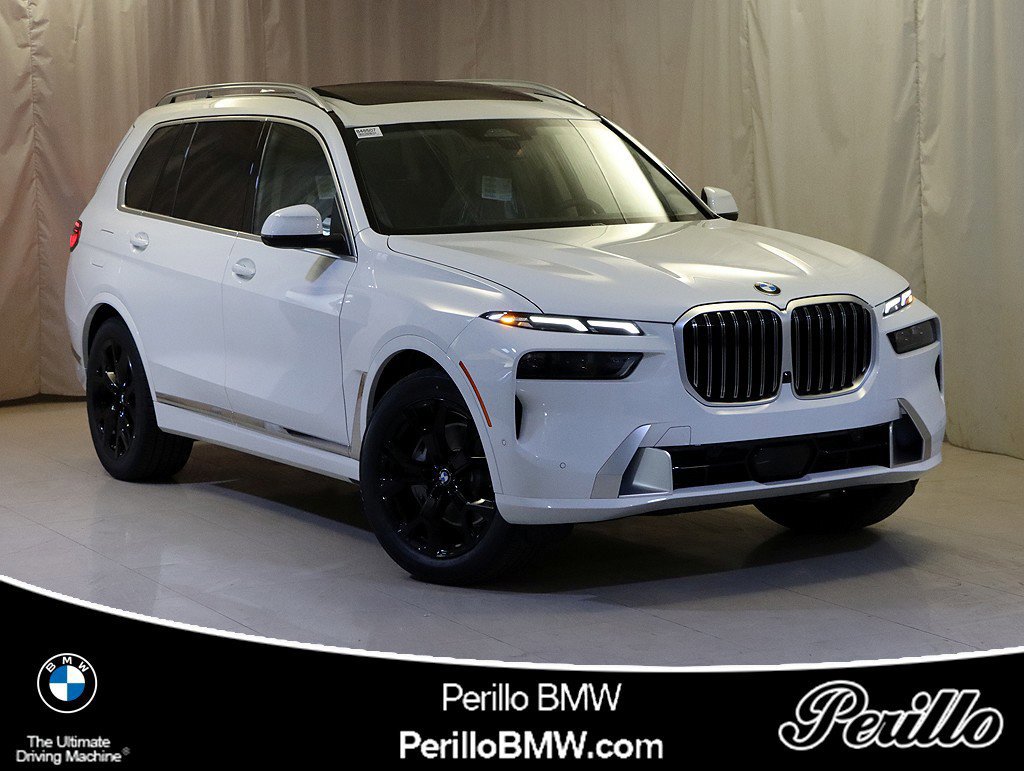 Used 2026 BMW X7 xDrive40i w/ Premium Package image 1