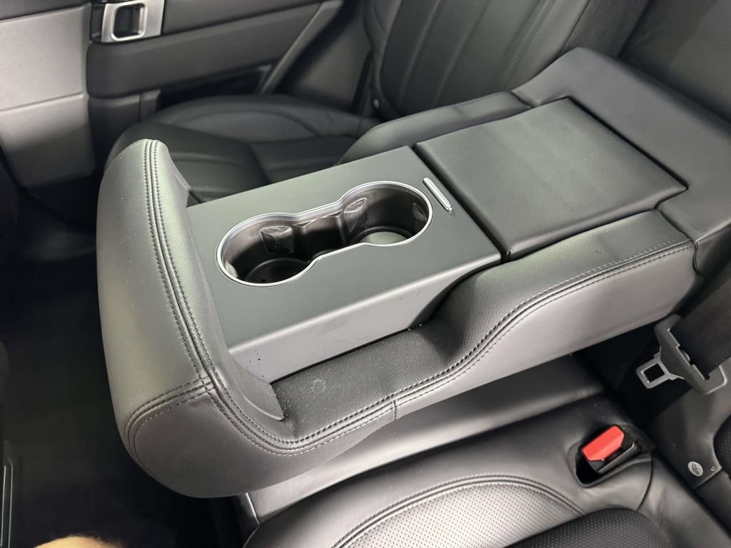 Used 2017 Land Rover Range Rover Sport HSE AWD/4WD image 34