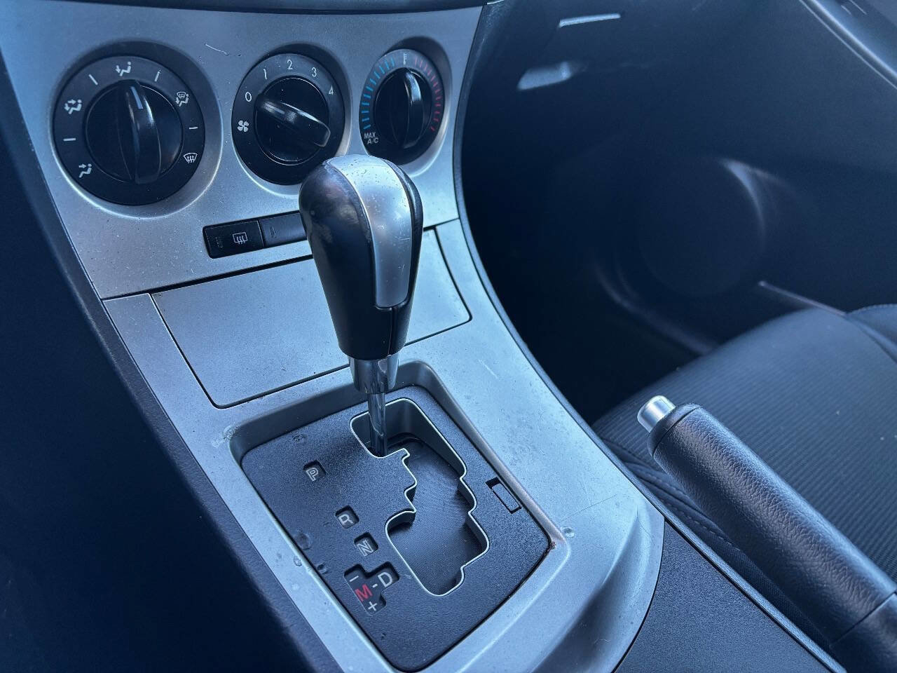 Used 2010 MAZDA MAZDA3 s Sport image 22