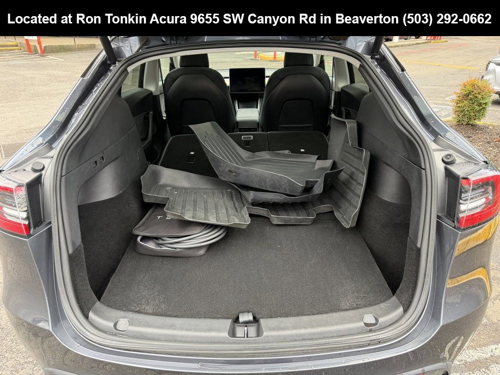 Used 2021 Tesla Model Y Long Range image 11