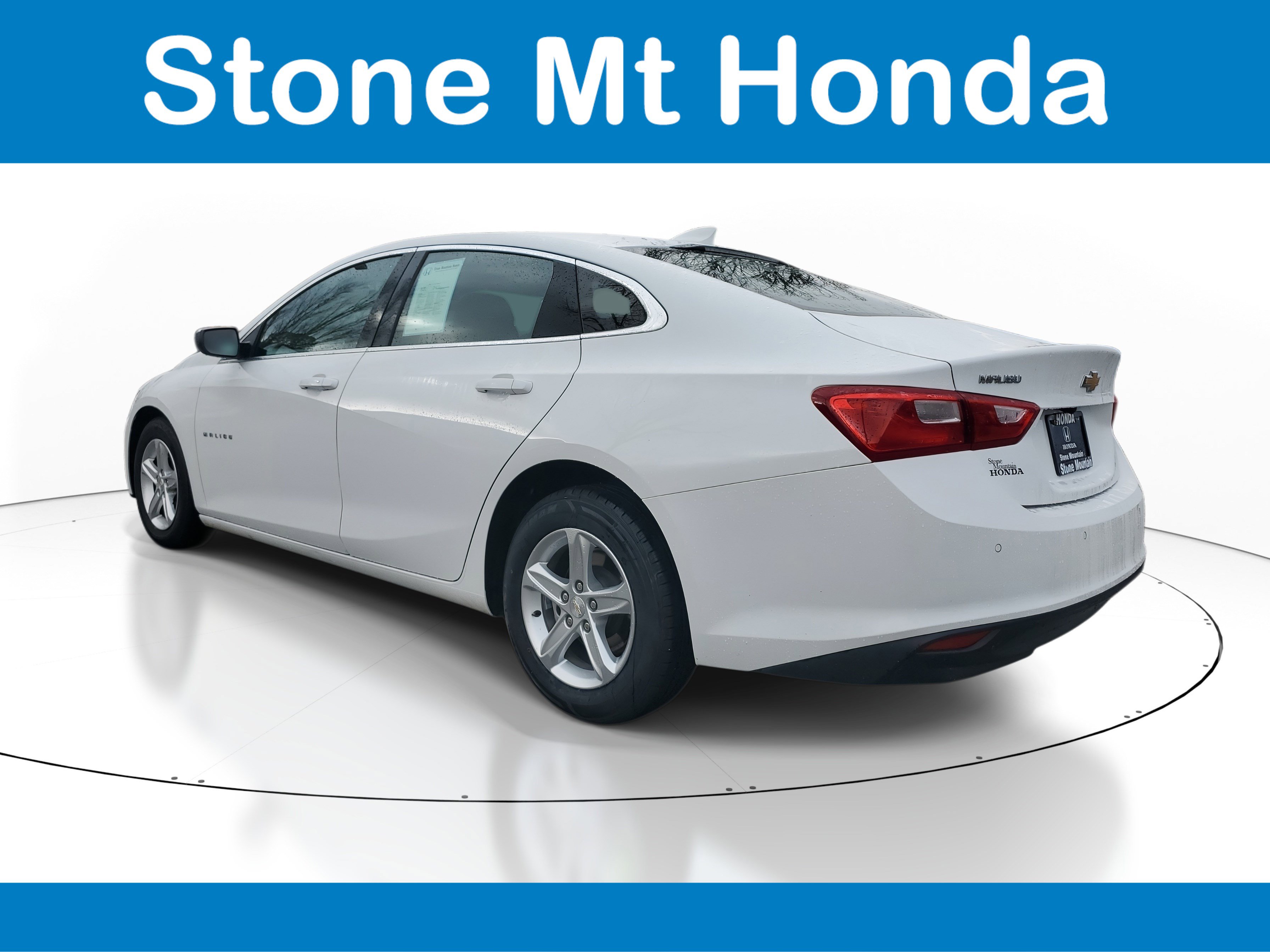 Used 2024 Chevrolet Malibu LT image 4