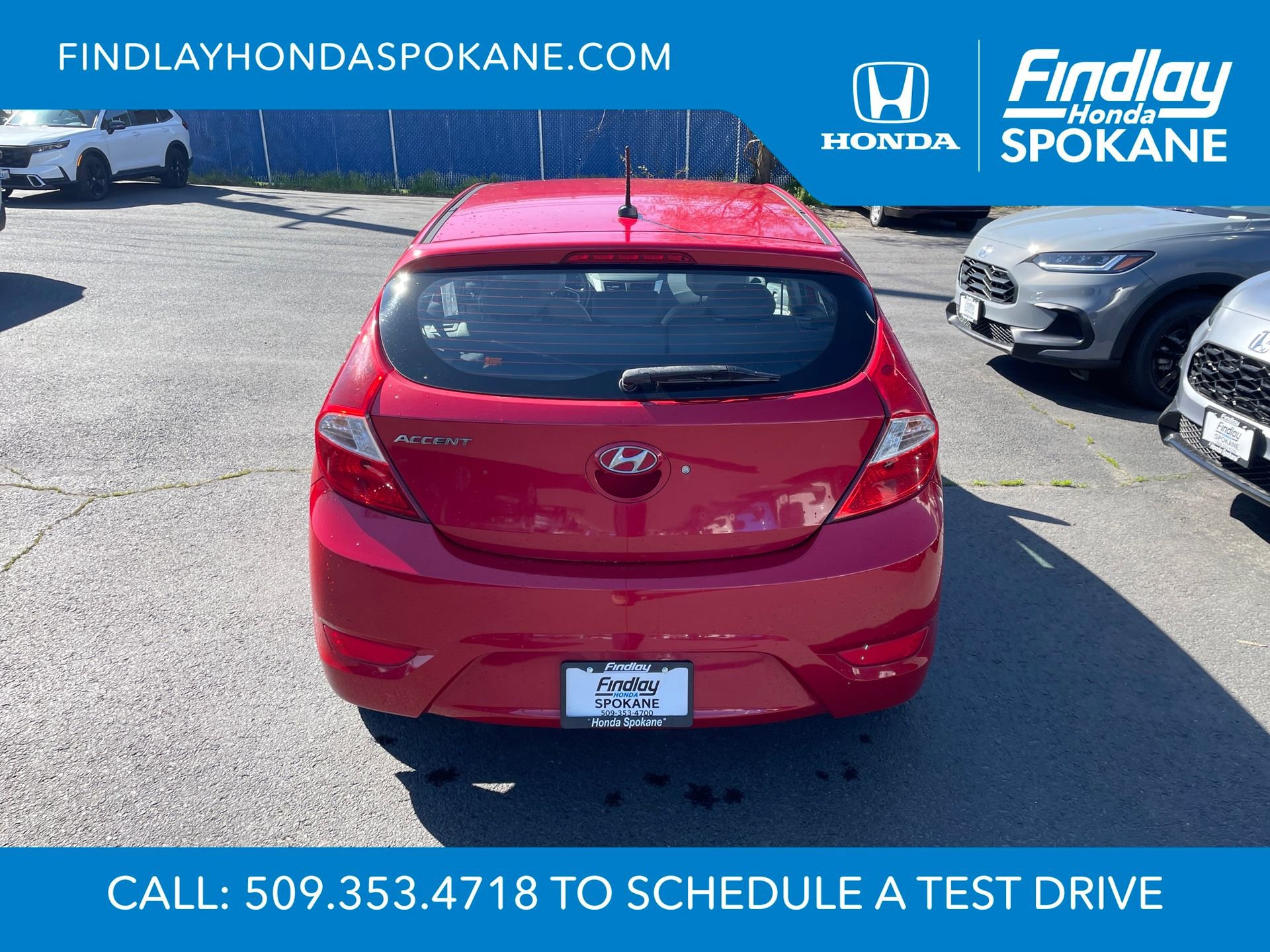 Used 2012 Hyundai Accent GS FWD image 3