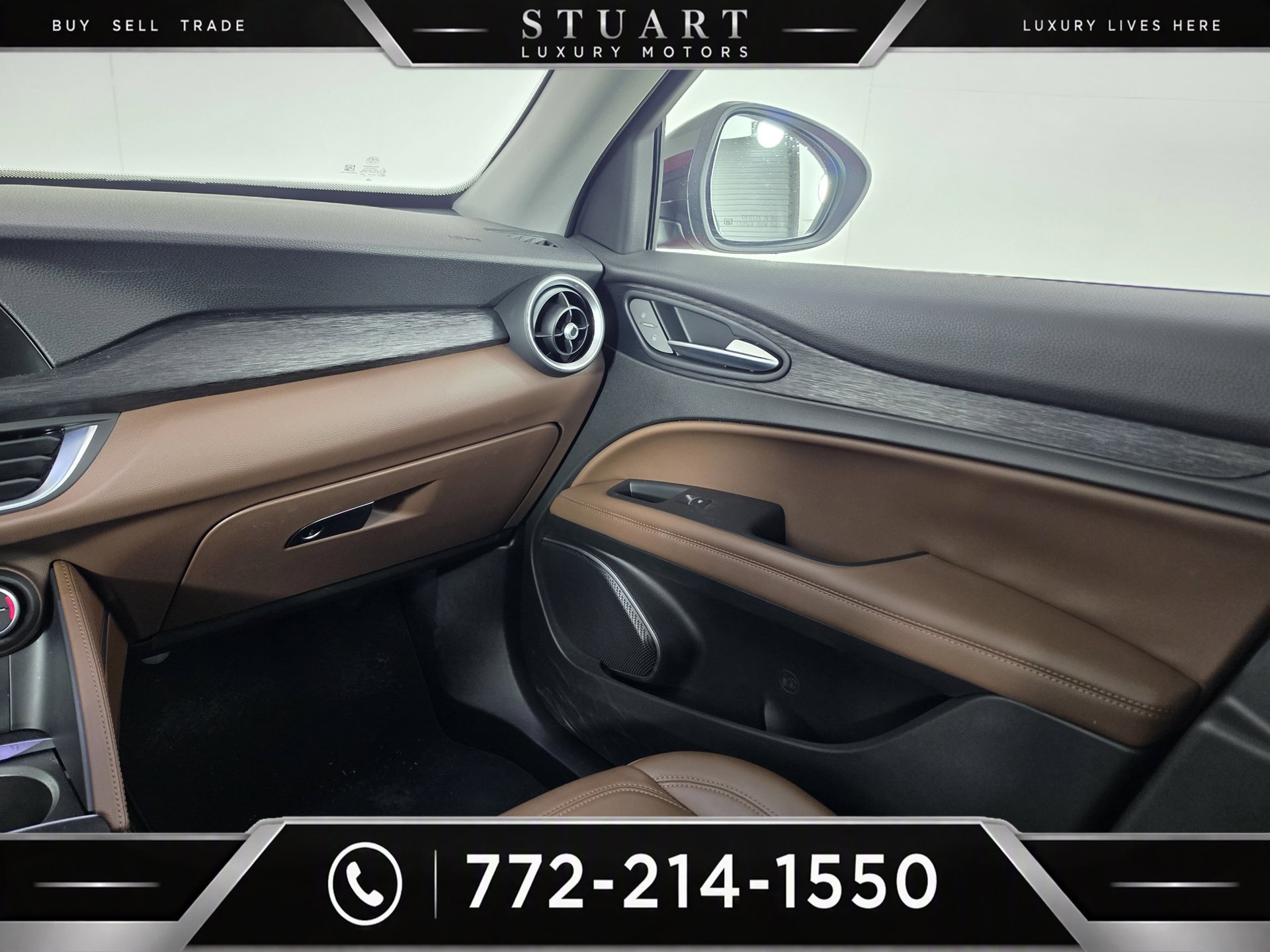 Used 2020 Alfa Romeo Stelvio Sport w/ Quick Order Package 22K Sport RWD image 21