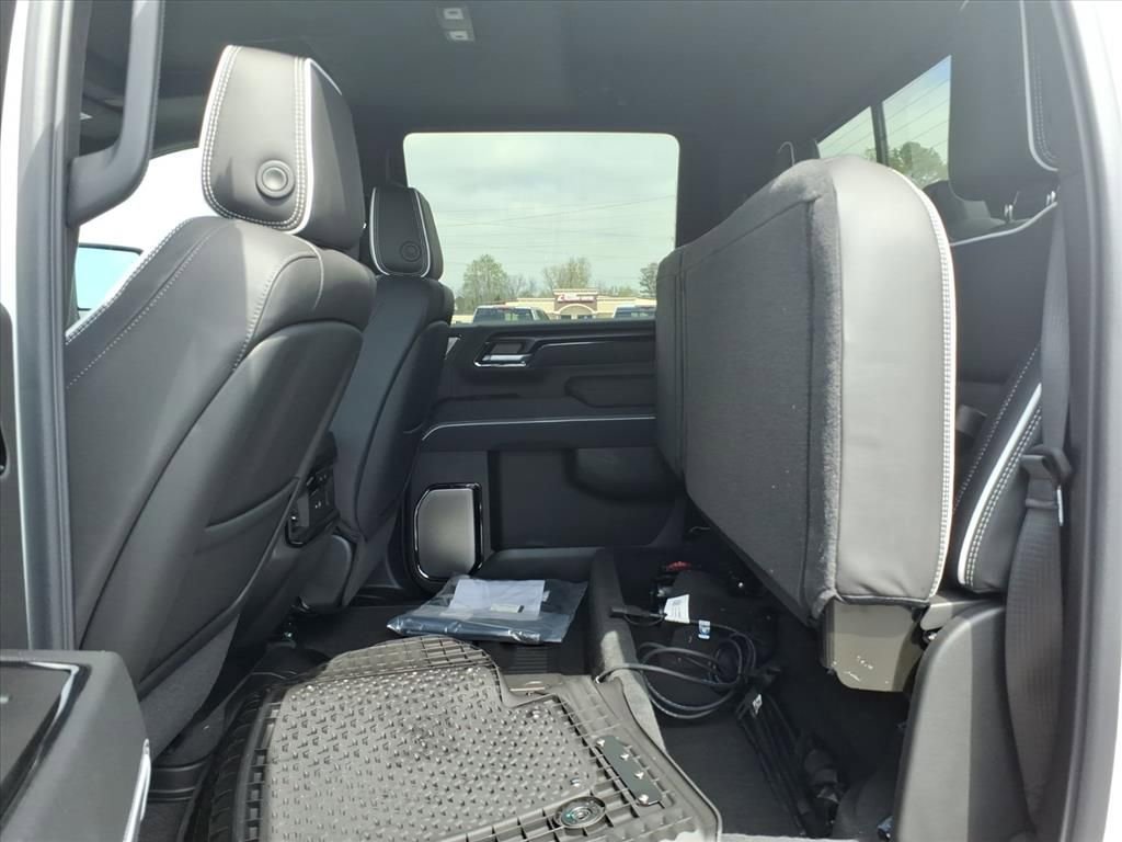 New 2026 GMC Sierra 2500 AT4X image 15