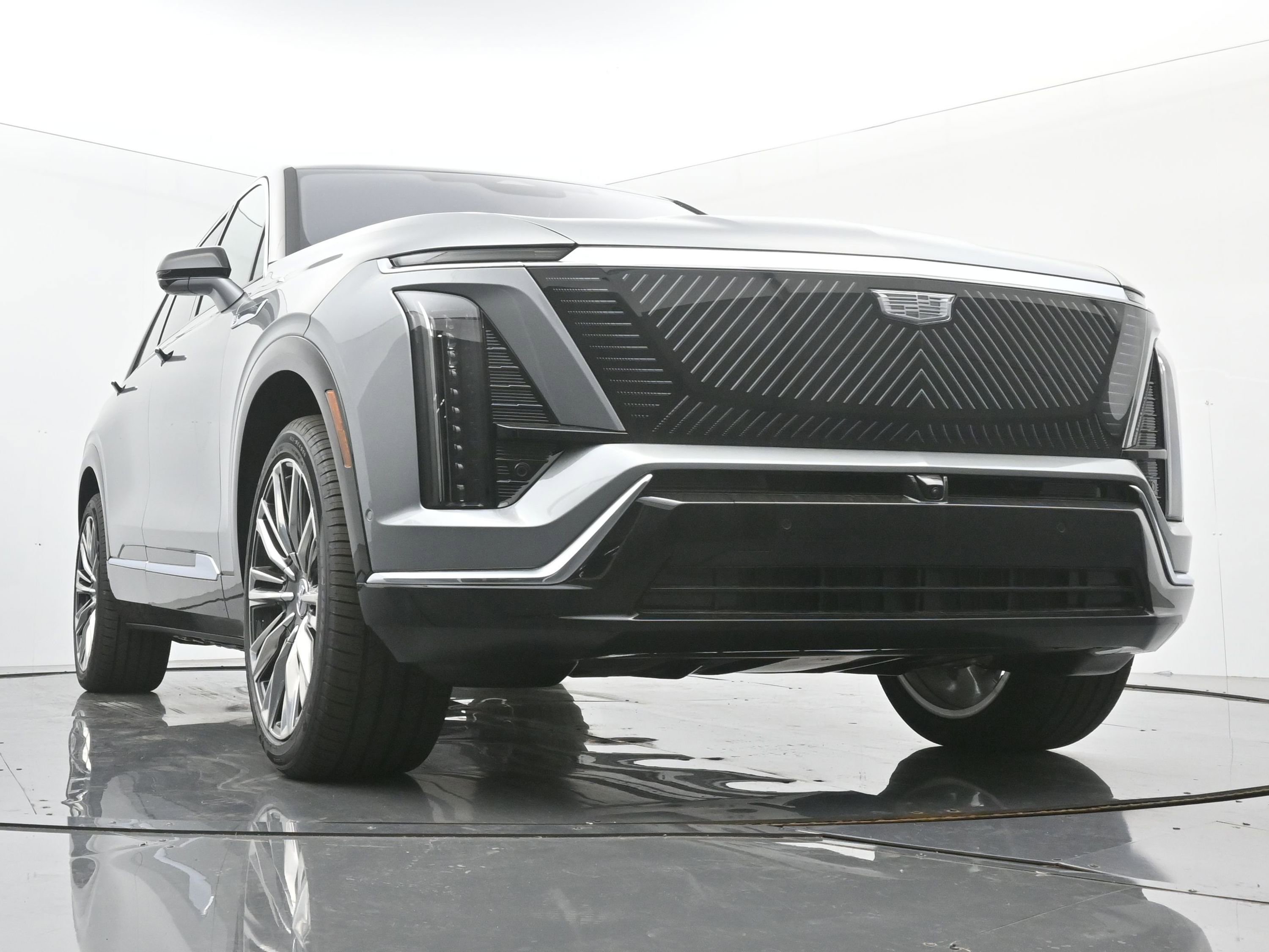 New 2026 Cadillac Vistiq Premium Luxury w/ LPO, Floor Liner Package image 22