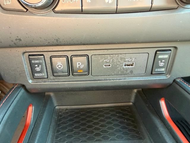 Used 2023 Nissan Frontier PRO-4X w/ Pro Convenience Package AWD/4WD image 23