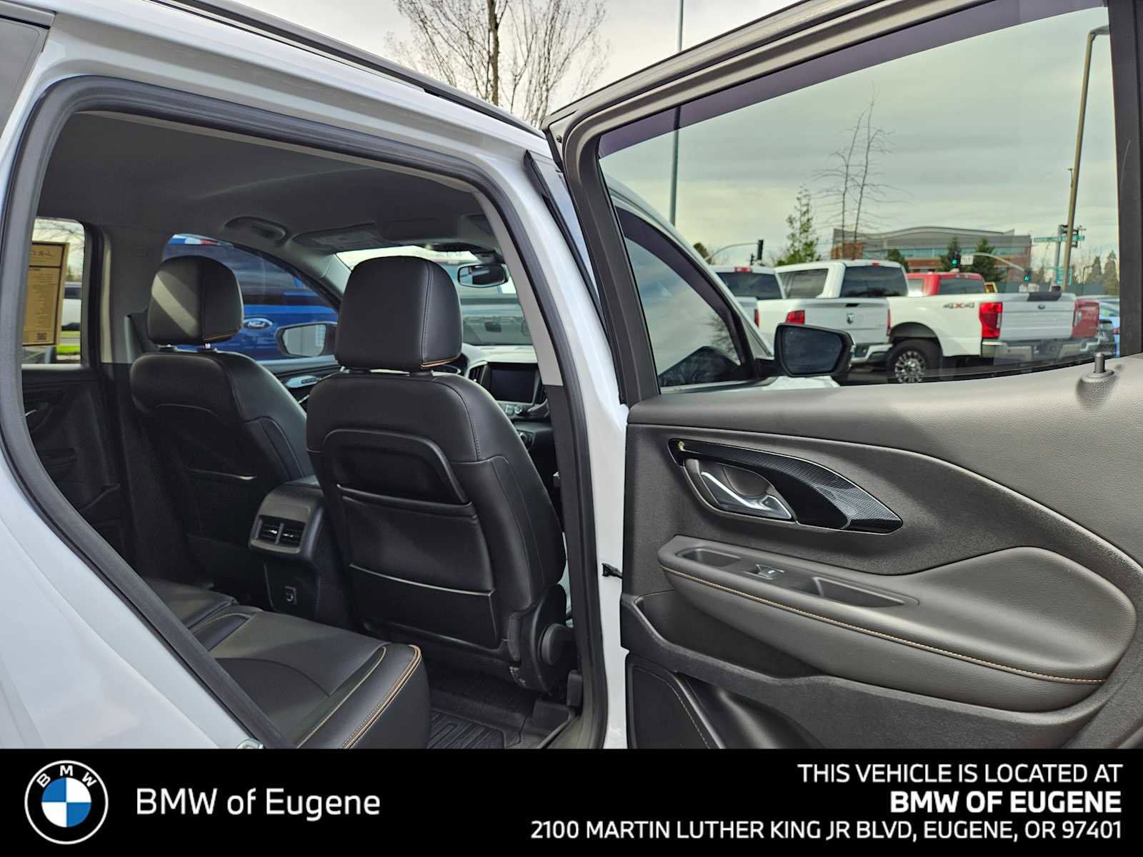 Used 2023 GMC Terrain AT4 image 14