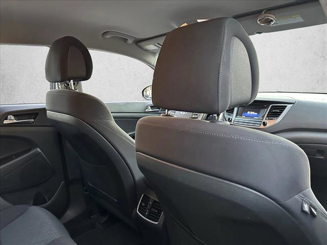 Used 2017 Hyundai Tucson Sport image 28