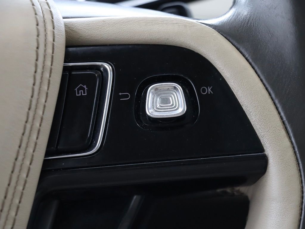 Used 2020 Lincoln Aviator Reserve w/ Equipment Group 201A image 19