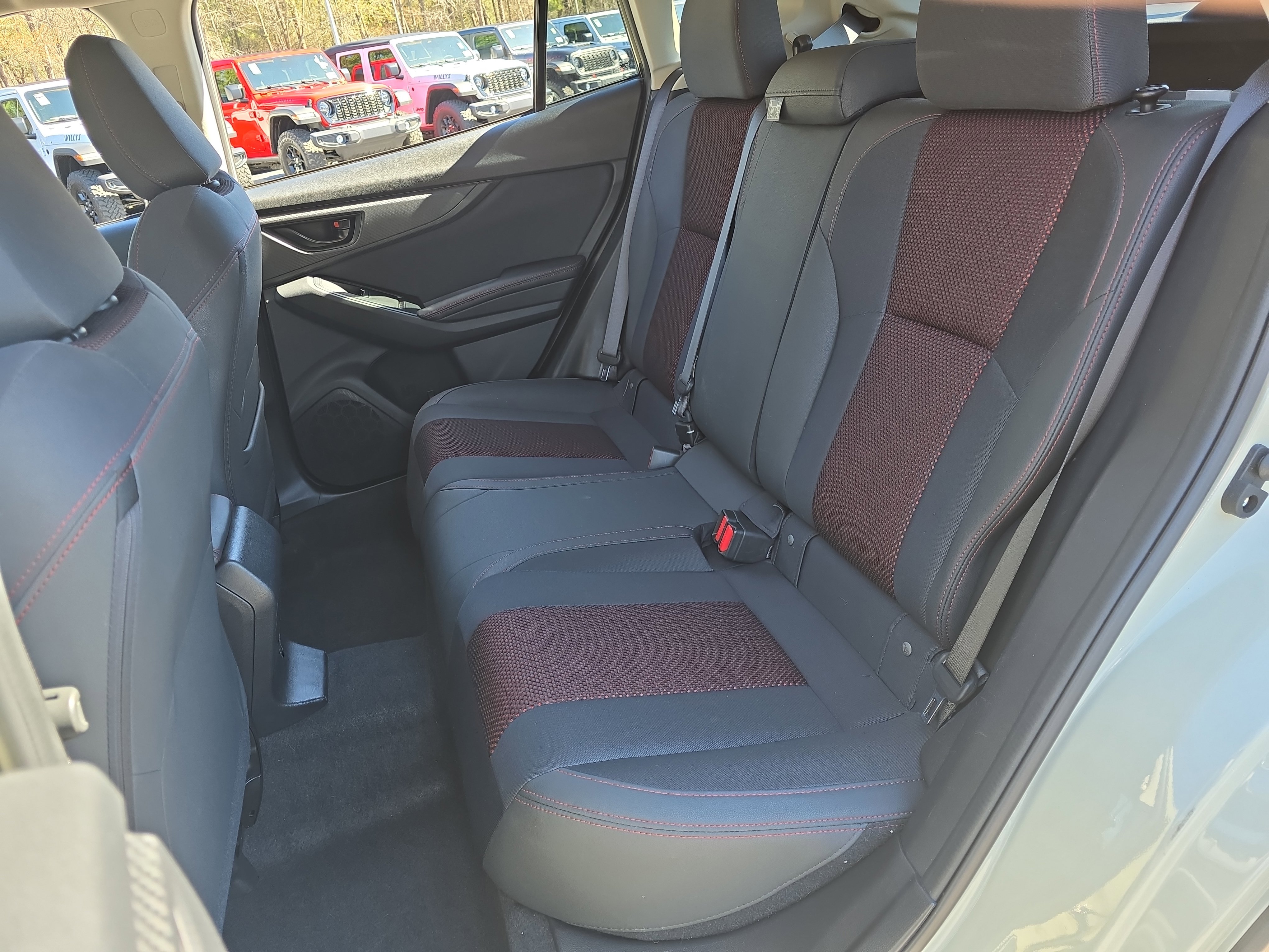 Used 2023 Subaru Crosstrek 2.0i Premium w/ Special Edition image 13