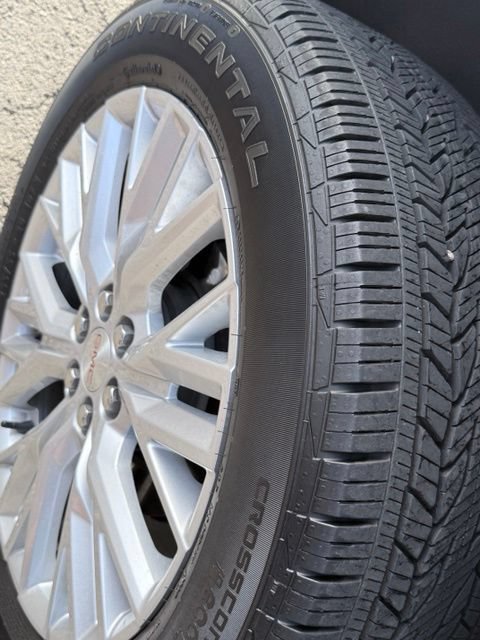 Certified 2026 GMC Acadia Elevation w/ Elevation Premium Package FWD image 21