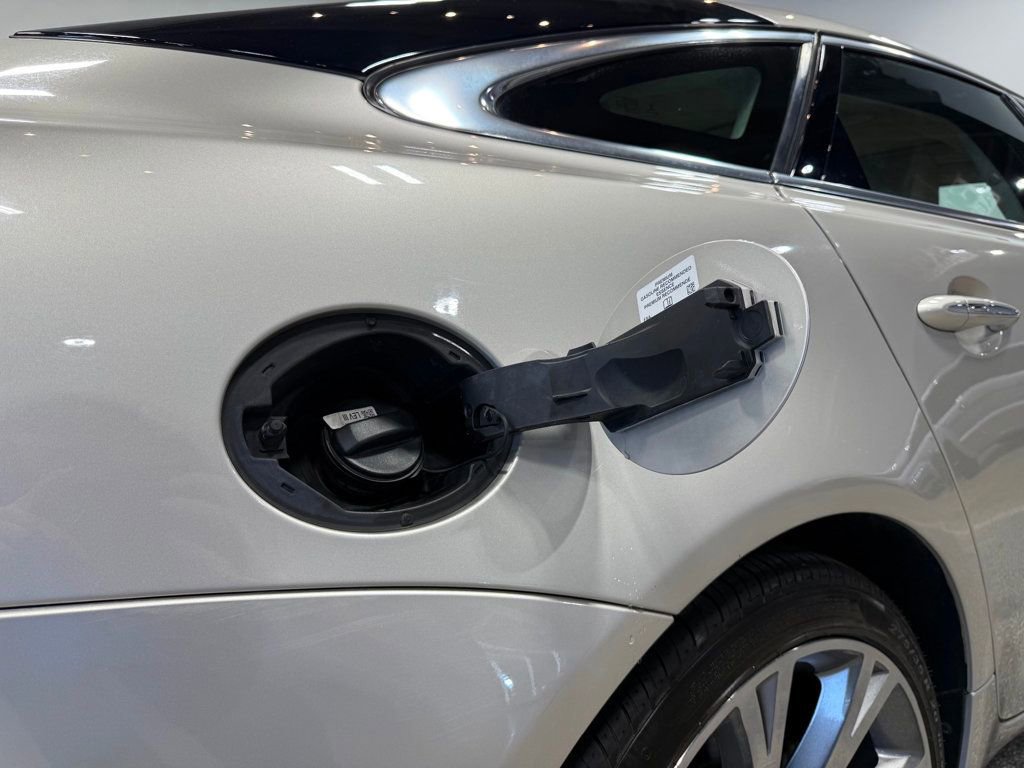 Used 2017 Jaguar XJ L Portfolio image 27