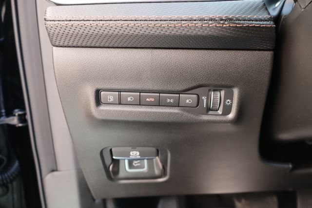 New 2026 Jeep Cherokee Limited AWD/4WD image 18