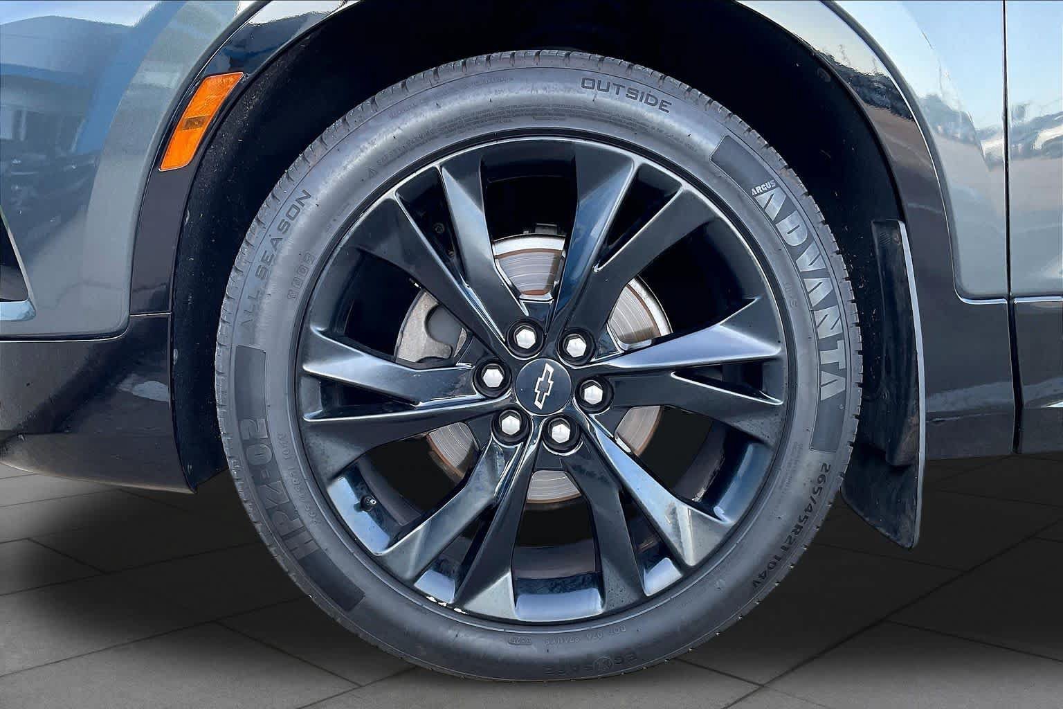Used 2019 Chevrolet Blazer RS AWD/4WD image 11