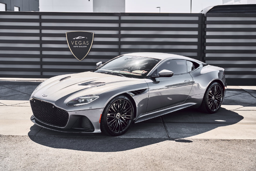 Used 2021 Aston Martin DBS Superleggera RWD image 5