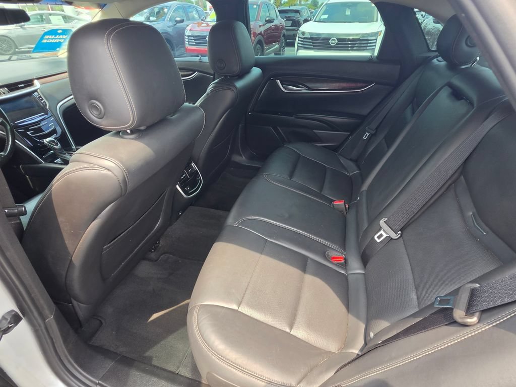 Used 2019 Cadillac XTS Luxury FWD image 10