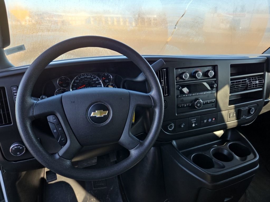 Used 2020 Chevrolet Express 3500 LT w/ LT Preferred Equipment Group image 9