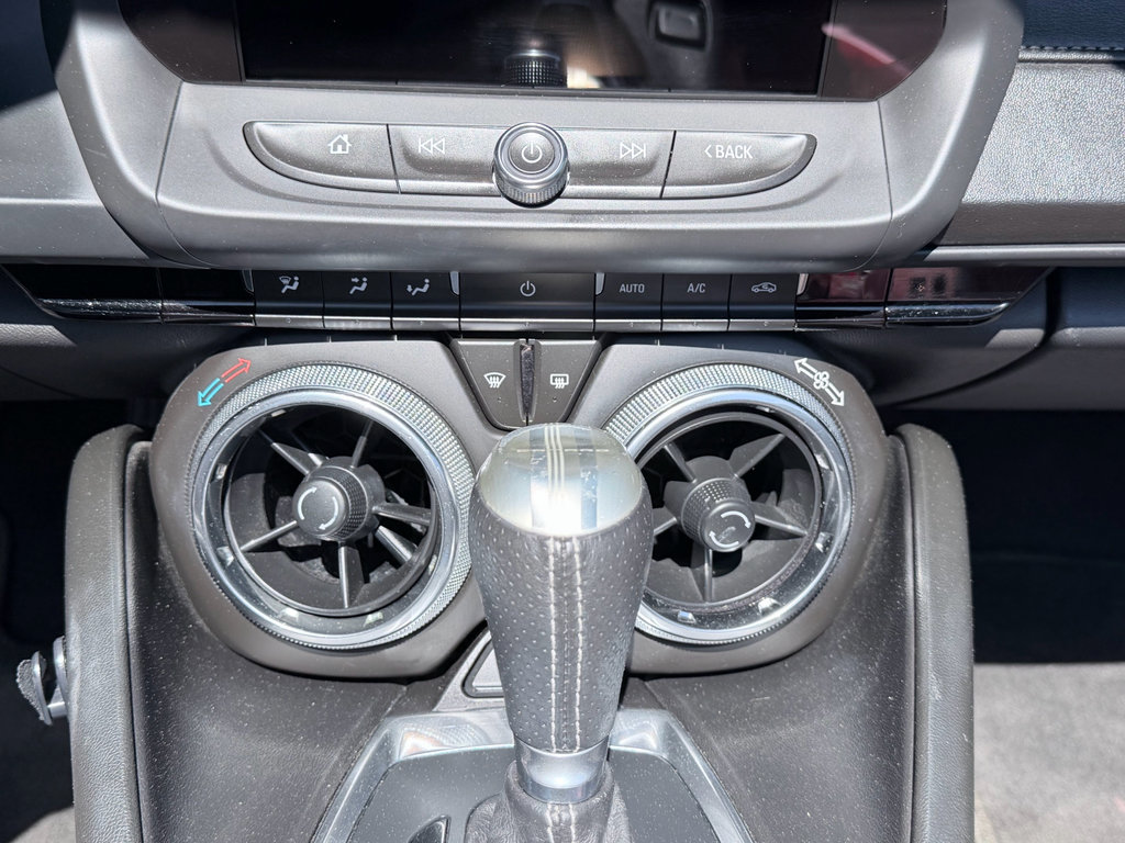 Used 2017 Chevrolet Camaro SS RWD image 16