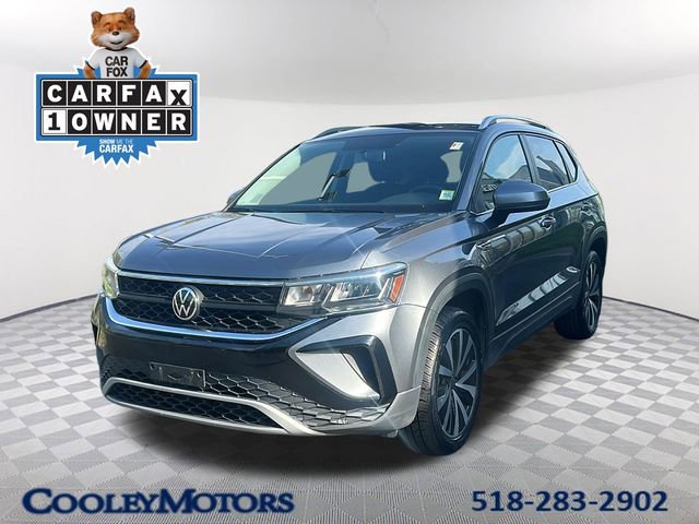 Used 2022 Volkswagen Taos SE AWD/4WD image 1