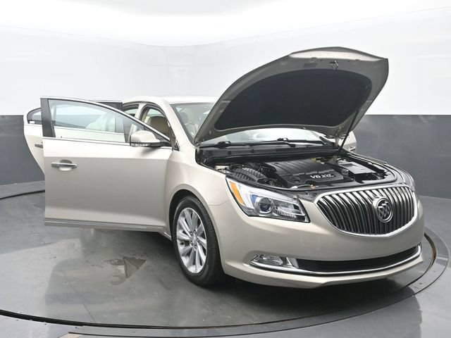 Used 2016 Buick LaCrosse Leather FWD image 52