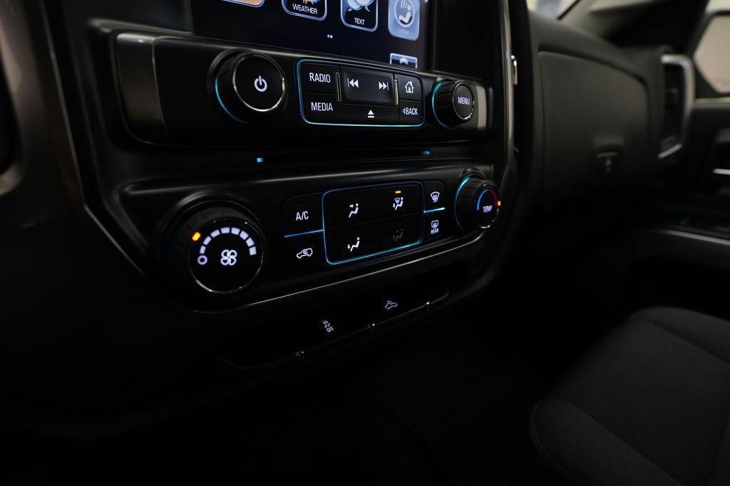 Used 2017 Chevrolet Silverado 1500 LT w/ LT Convenience Package image 19