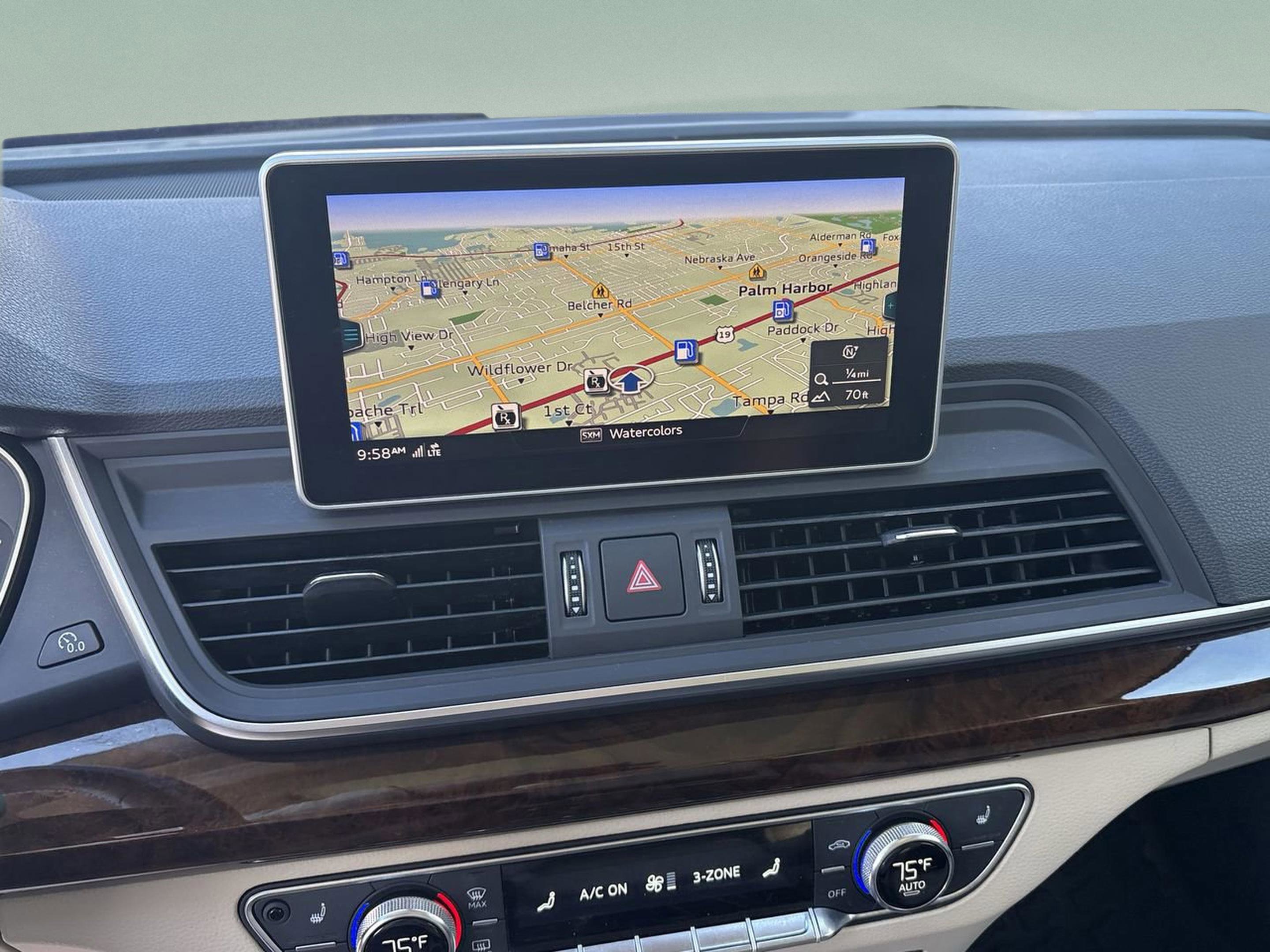 Used 2018 Audi Q5 Prestige w/ Prestige Package image 12