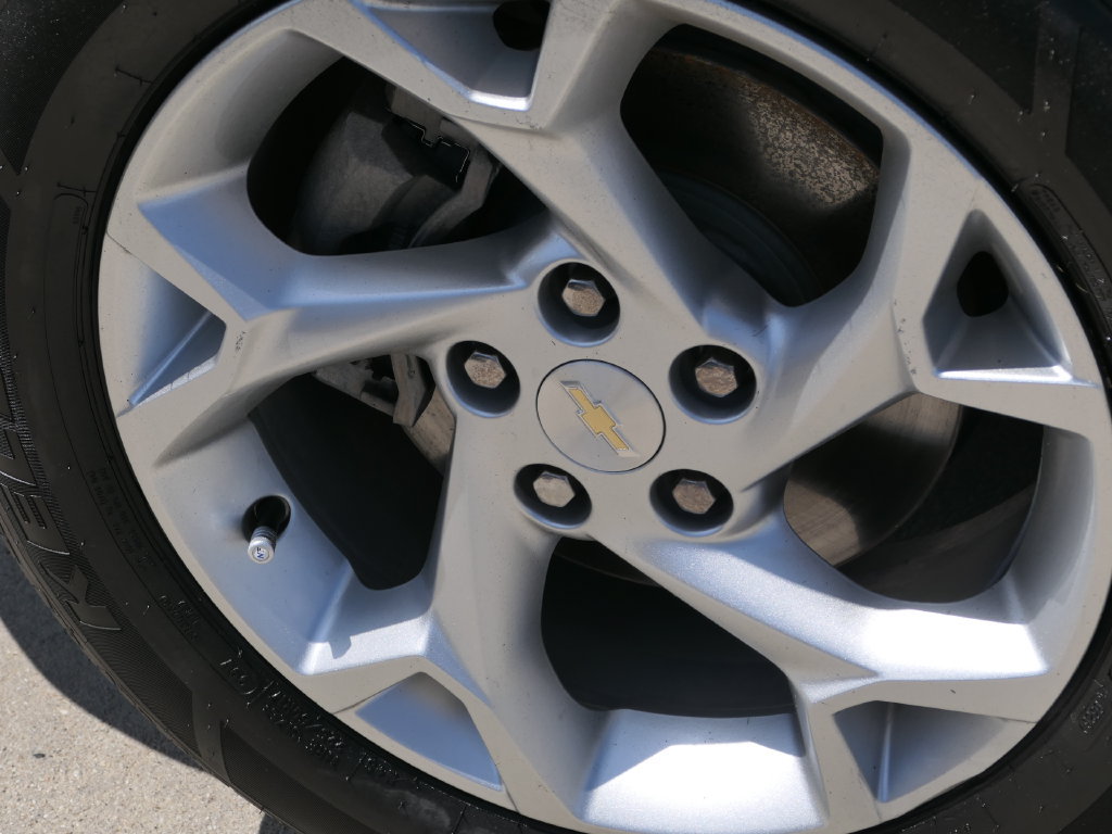 Used 2024 Chevrolet Trax LS w/ LS Convenience Package FWD image 8
