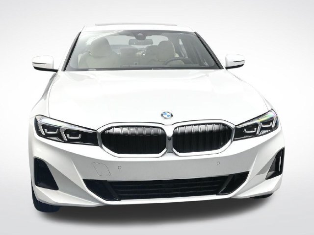 New 2026 BMW 330i xDrive Sedan w/ Premium Package AWD/4WD image 11