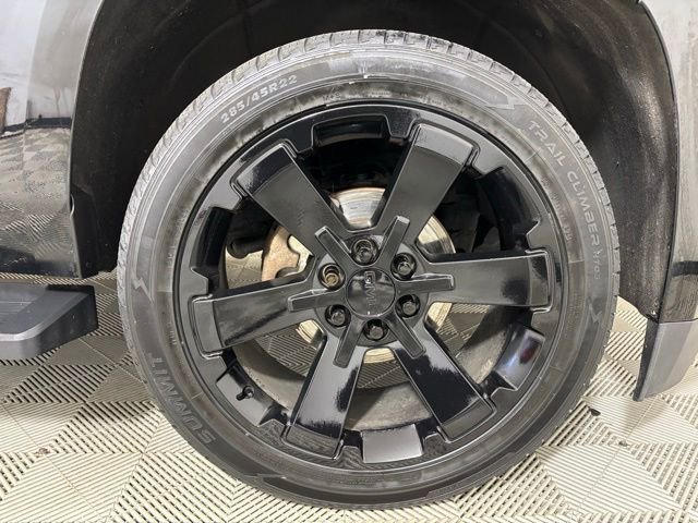 Used 2017 GMC Yukon Denali w/ Open Road Package image 24