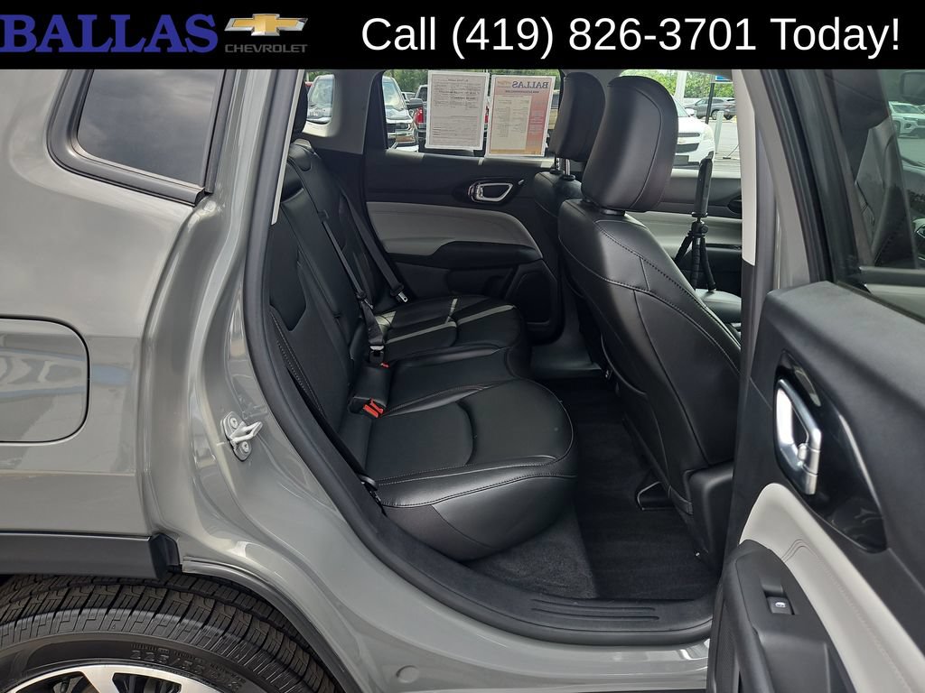 Used 2022 Jeep Compass Limited AWD/4WD image 34