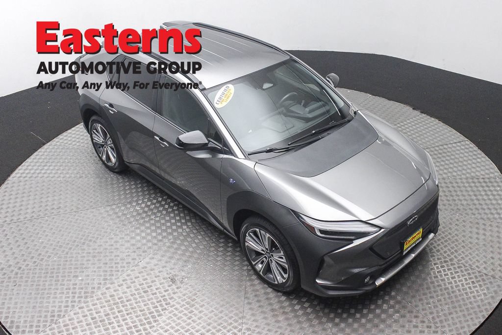 Used 2023 Subaru Solterra AWD image 3