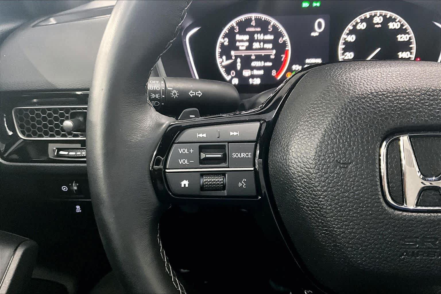 Used 2025 Honda Civic Sport image 24