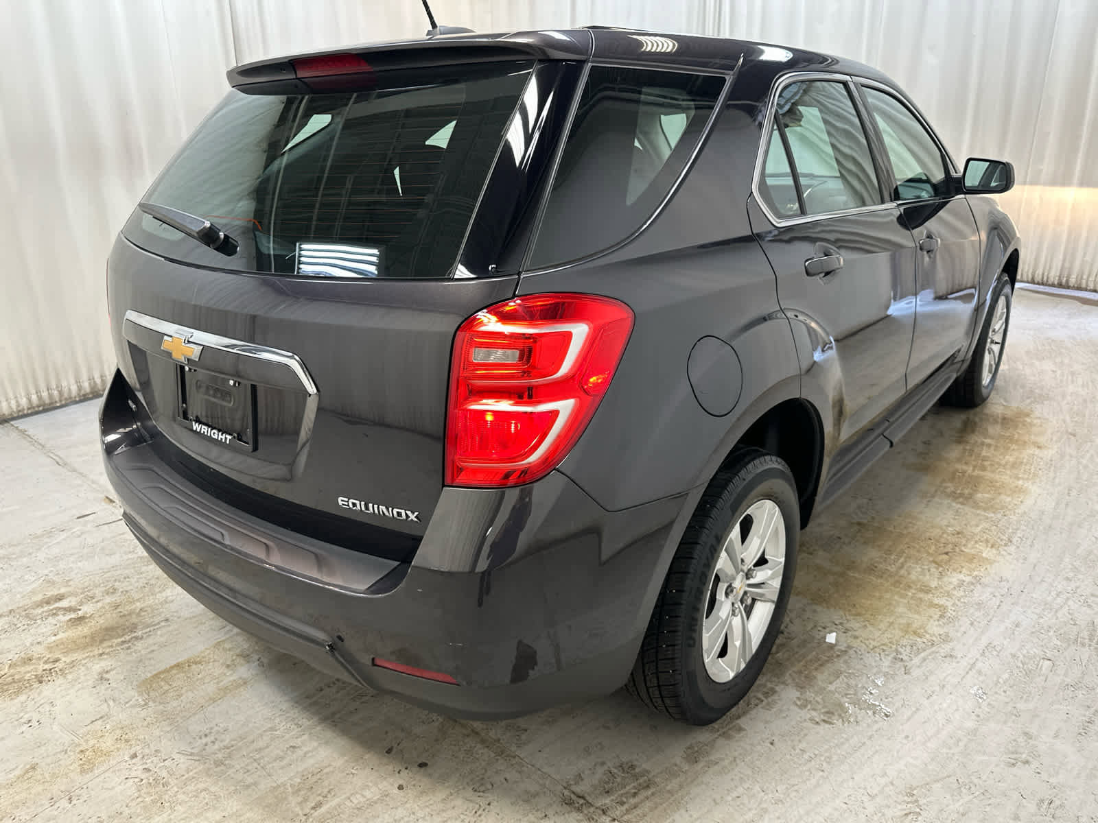 Used 2016 Chevrolet Equinox LS AWD/4WD image 6