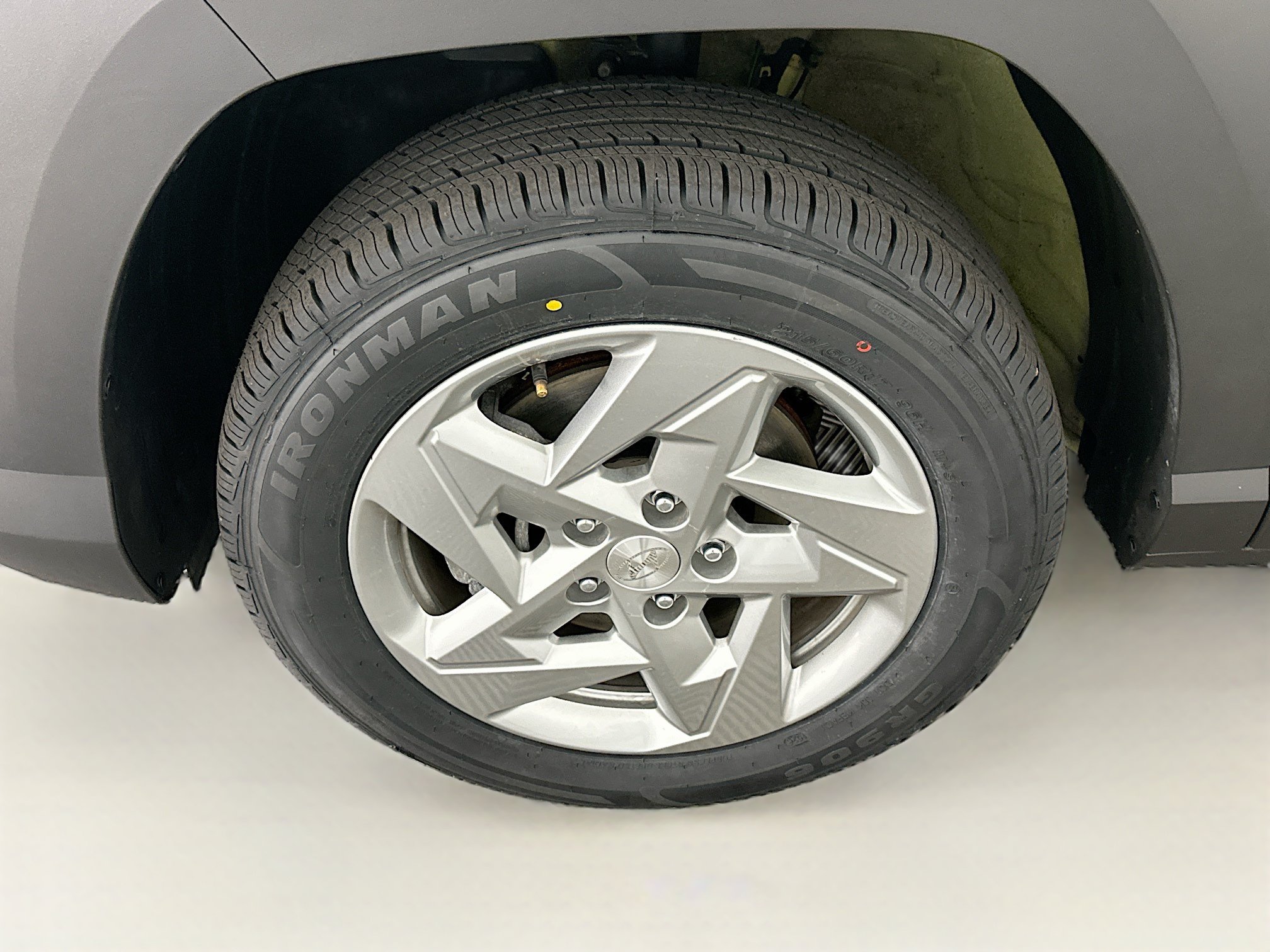Used 2024 Hyundai Kona SE AWD/4WD image 11
