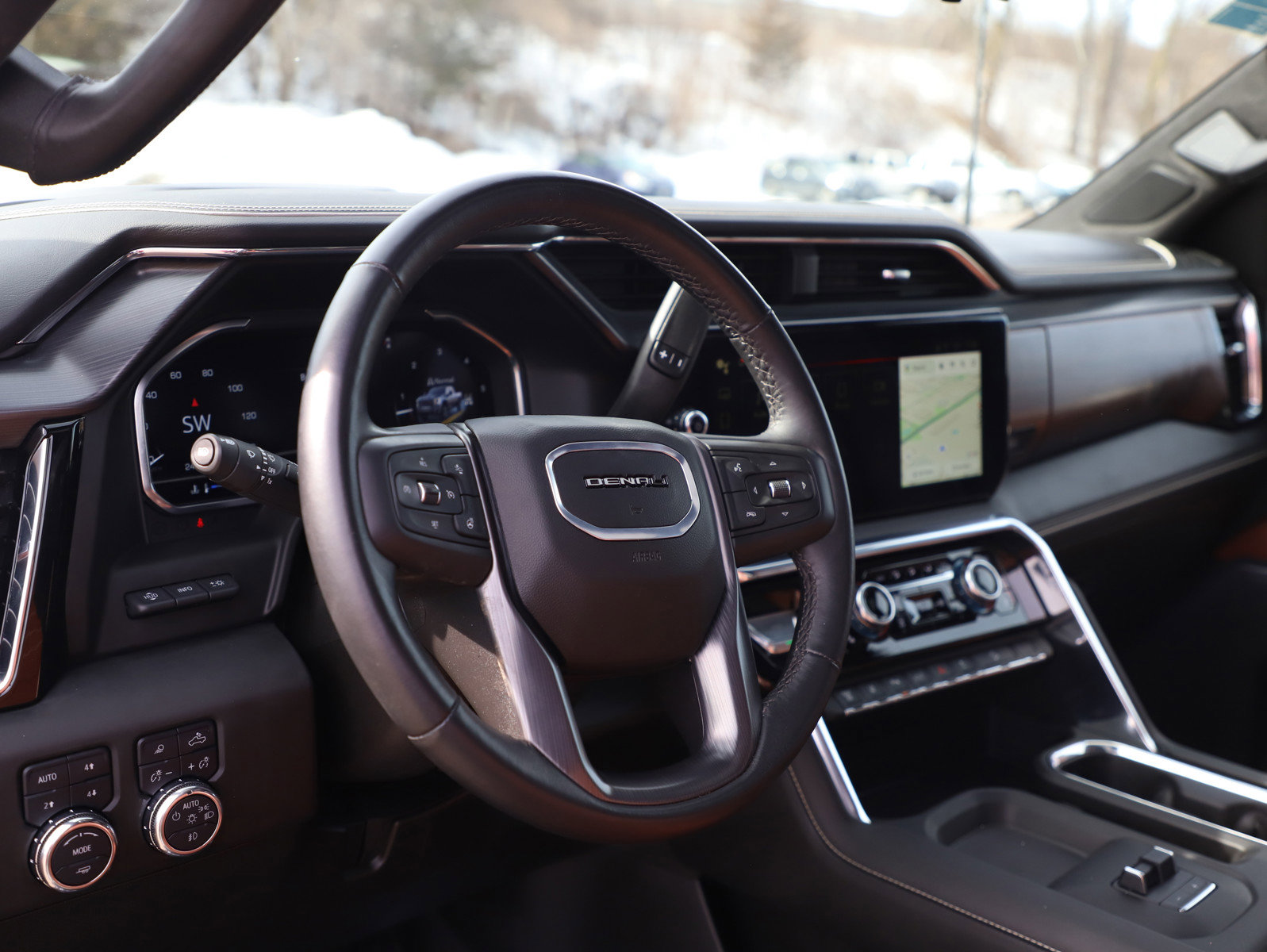 Used 2025 GMC Sierra 2500 Denali Ultimate image 21