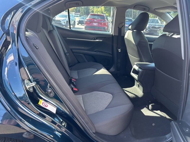 Used 2018 Toyota Camry SE image 16