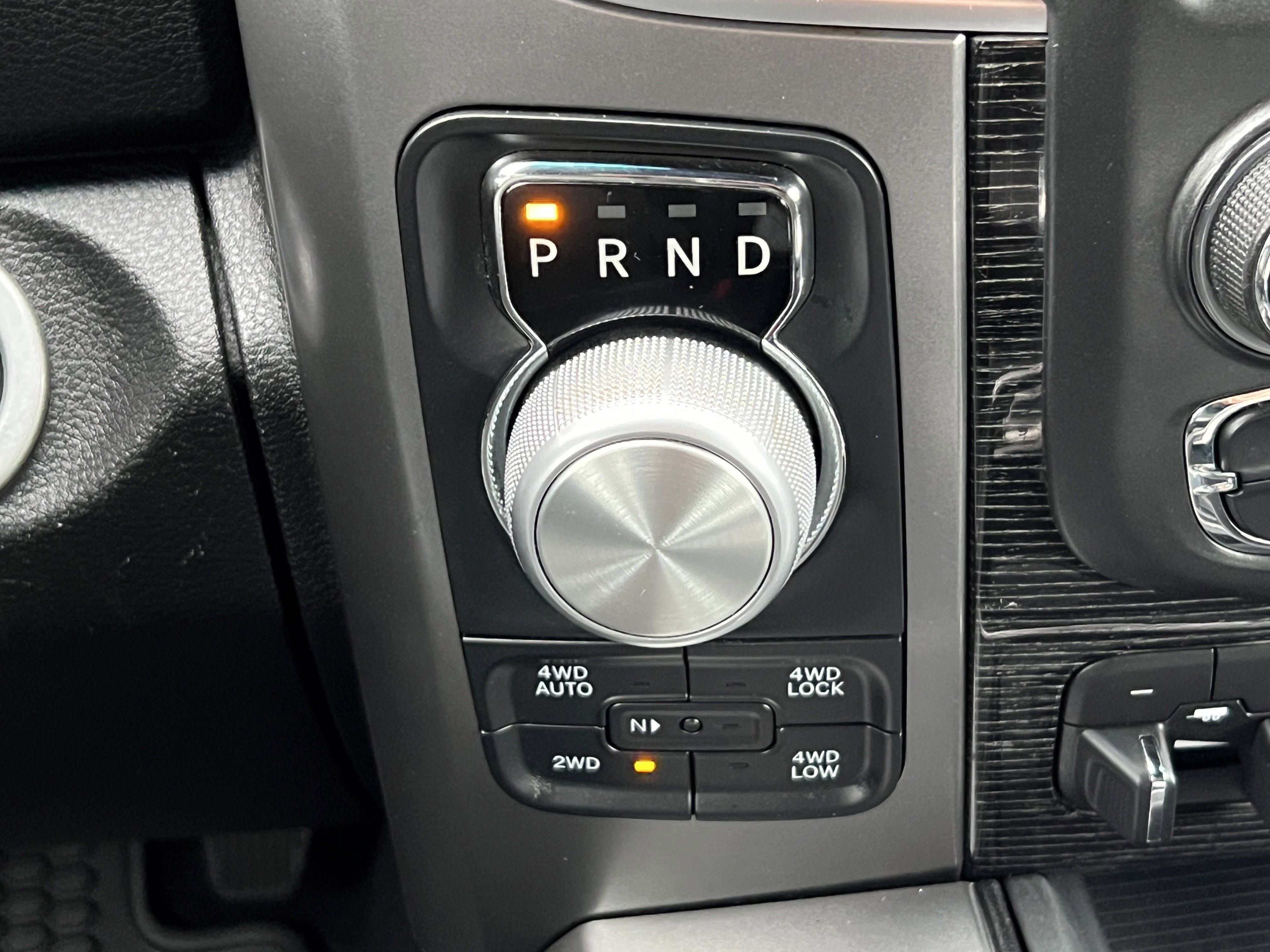 Used 2018 RAM 1500 Limited image 28