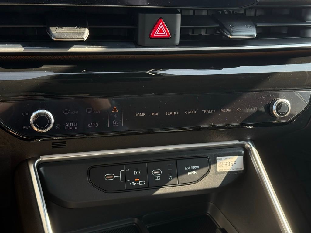 New 2026 Kia Carnival SX Prestige image 18