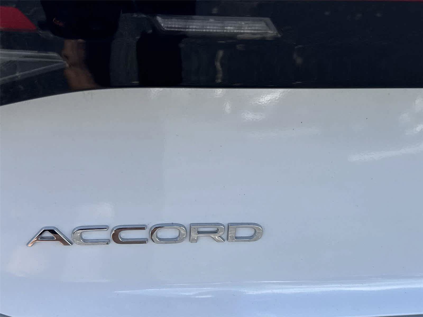 Used 2023 Honda Accord Sport image 11