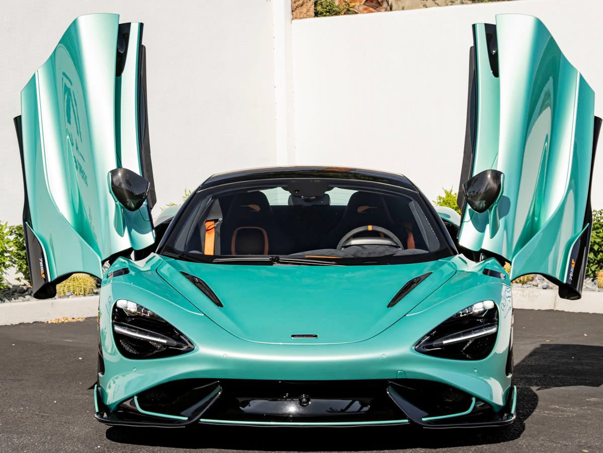 Used 2022 McLaren 765LT RWD image 5