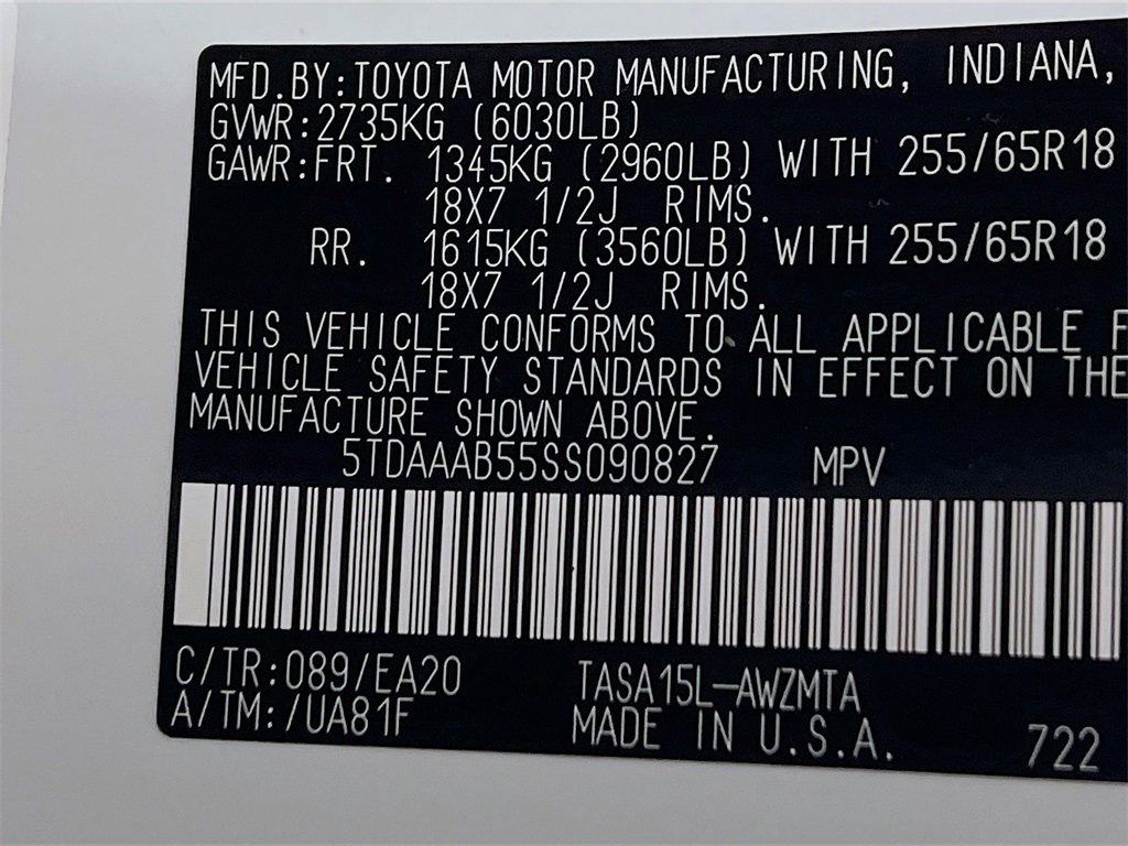 Certified 2025 Toyota Grand Highlander AWD image 29