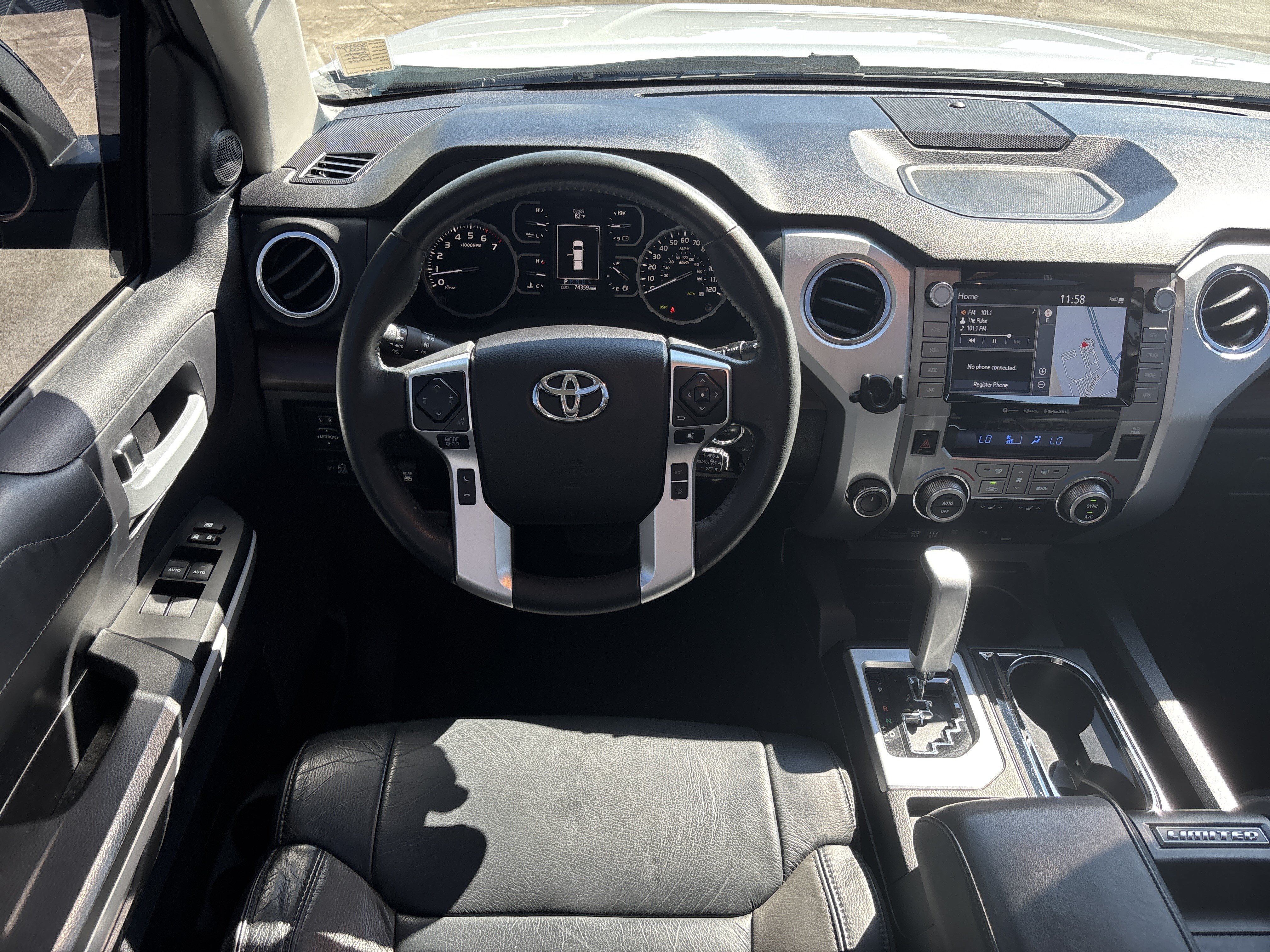 Used 2021 Toyota Tundra Limited w/ Limited Premium Package AWD/4WD image 16