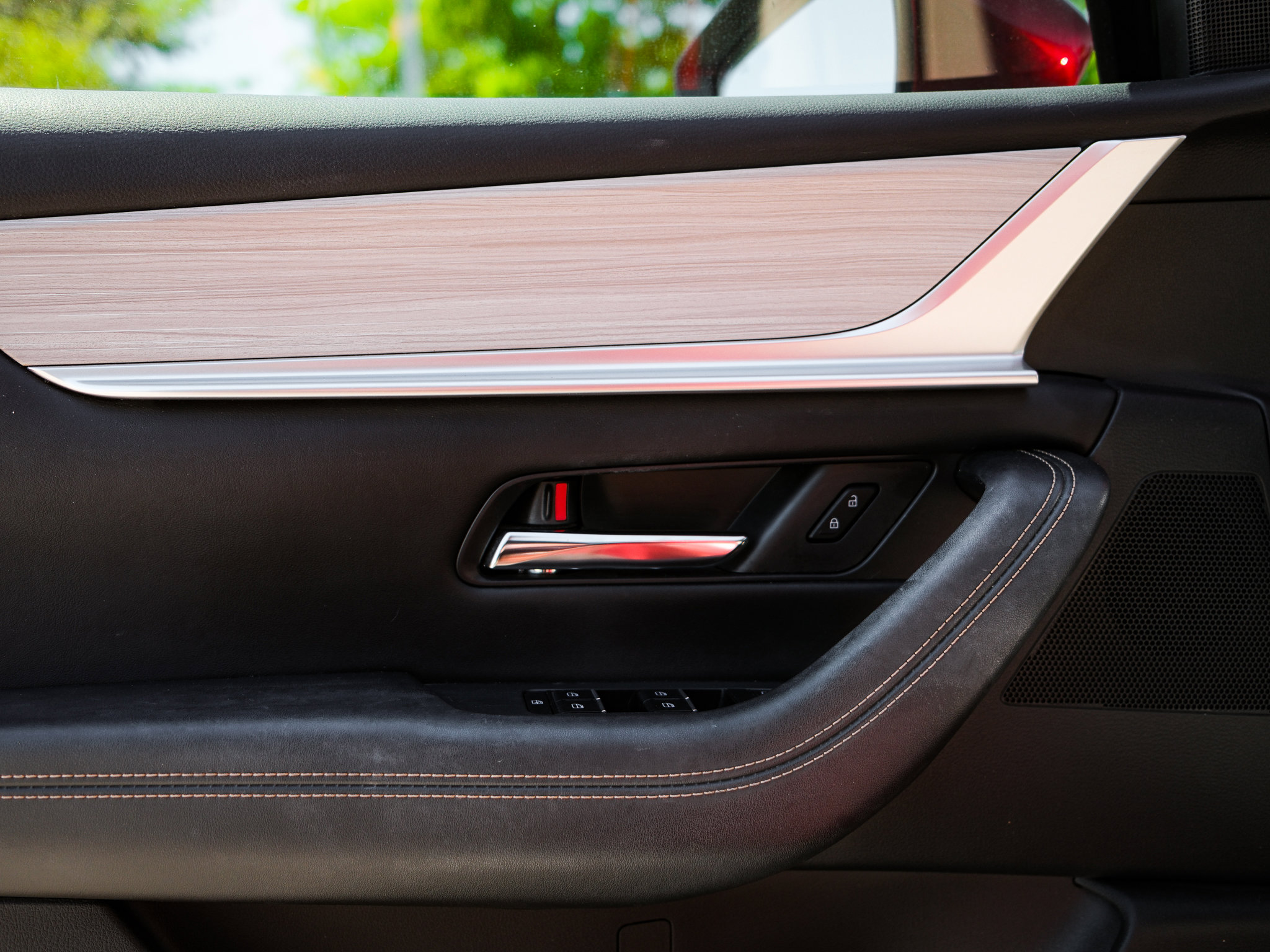 Used 2024 MAZDA CX-90 3.3 Turbo w/ Preferred Plus image 14