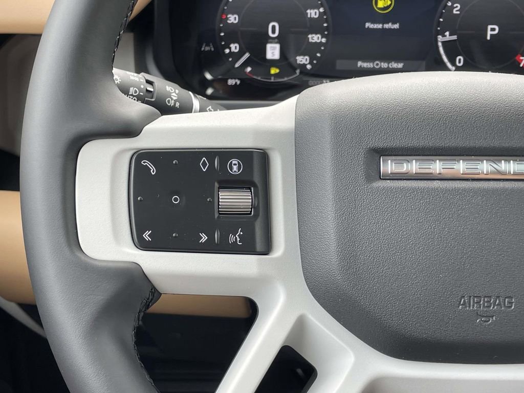 New 2026 Land Rover Defender 130 X-Dynamic SE AWD/4WD image 36