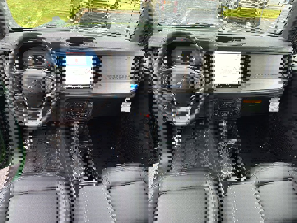 New 2025 Ford Bronco Outer Banks image 23