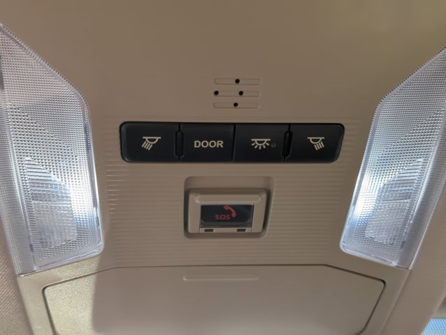 Used 2021 Toyota RAV4 XLE FWD image 22